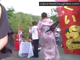 Jovem japonesa japonesa lassie anal fodido difícil para o primeiro tempo